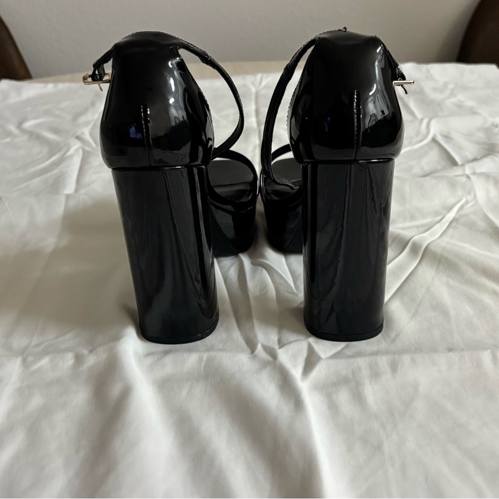 Madden Girl black heels